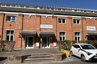 Plus de détails pour Bourne Valley Rd, Poole - Bureau à louer