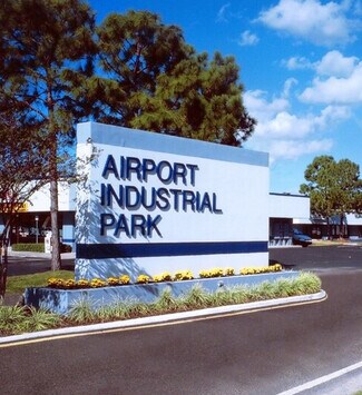 Plus de détails pour 5001-5019 W Rio Vista Ave, Tampa, FL - Local d'activités à louer