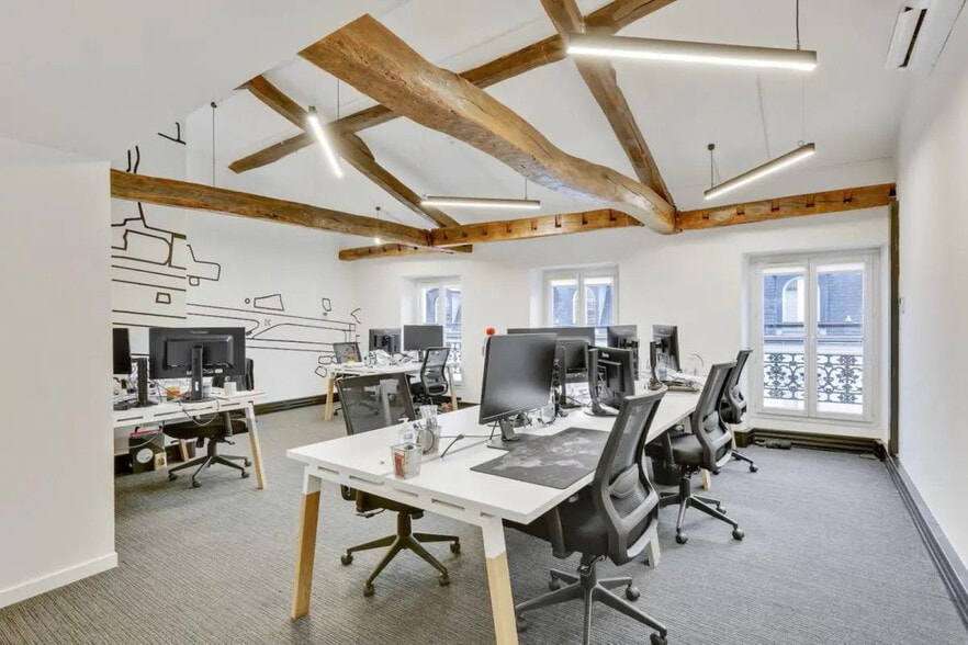 31 Cite D'Antin, Paris à louer - Photo de l’immeuble – Image 1 sur 5