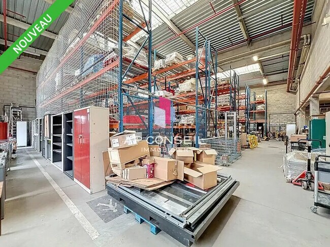Plus de détails pour Industriel/Logistique à louer