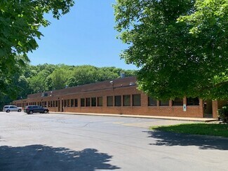 Plus de détails pour 907 Armstrong St, Algonquin, IL - Industriel/Logistique à louer