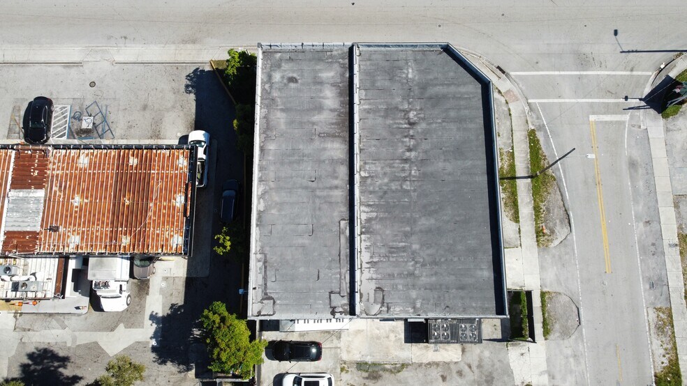 4760 NW 17th Ave, Miami, FL à vendre - Aérien – Image 3 sur 14