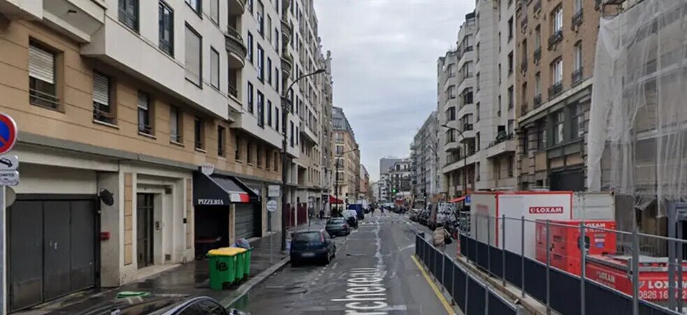 Local commercial dans Paris à louer - Photo de l’immeuble – Image 1 sur 2