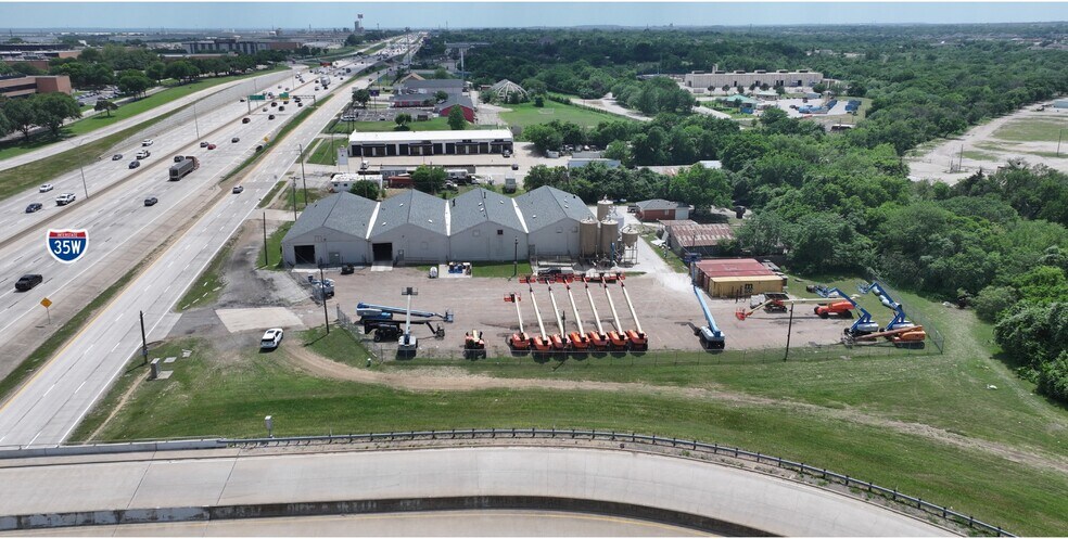 6200 S Freeway, Fort Worth, TX à louer - Aérien – Image 2 sur 6
