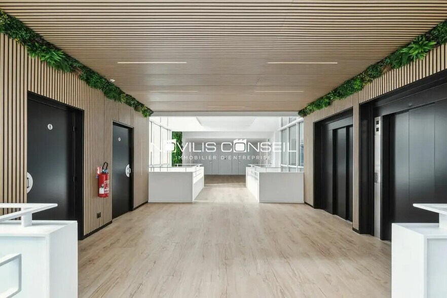 Bureau dans Labège à louer - Photo de l’immeuble – Image 1 sur 9