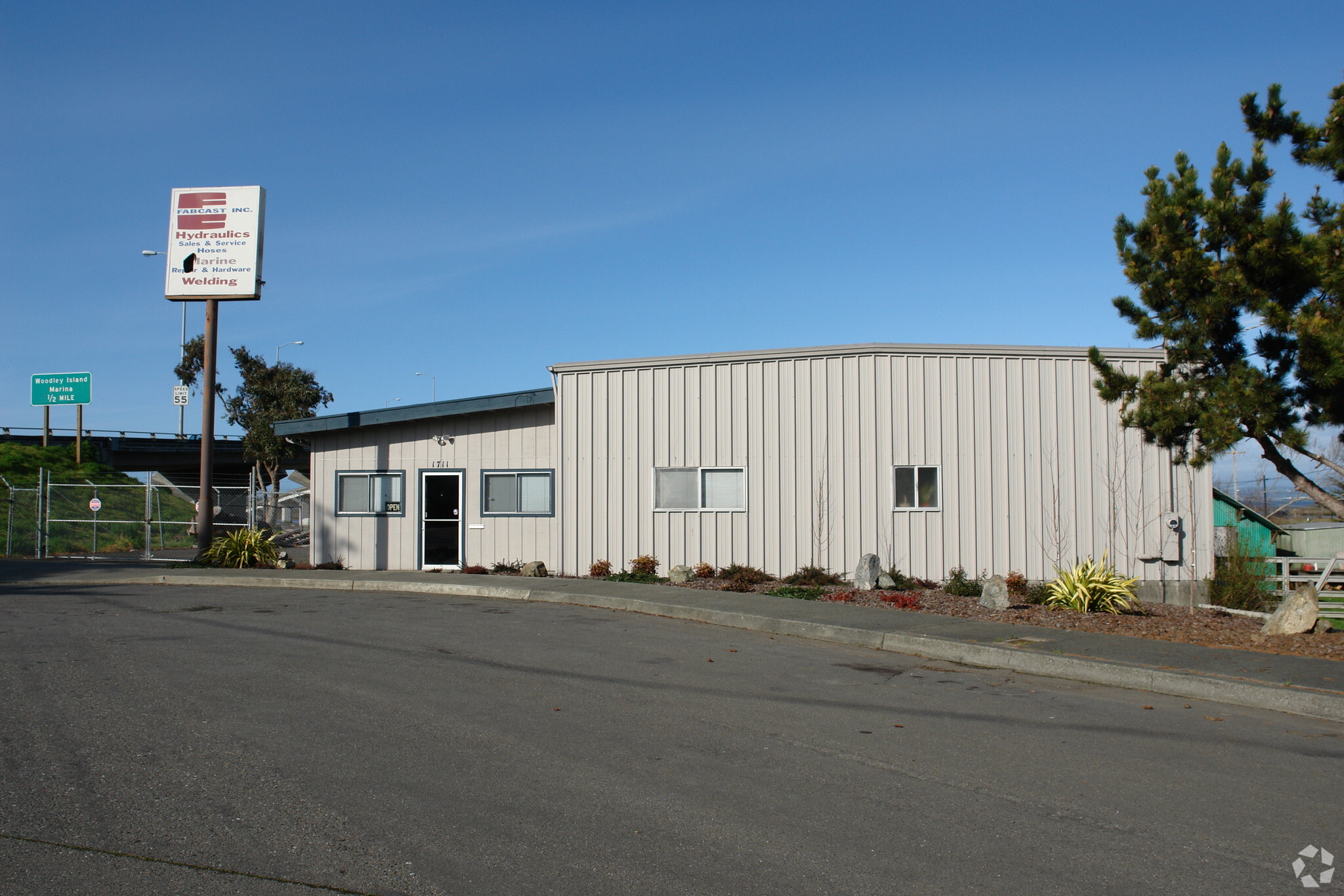 1711 2nd St, Eureka, CA à vendre Photo principale– Image 1 sur 12
