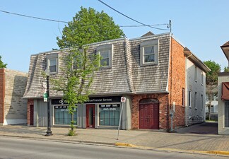 Plus de détails pour 6358 Main St, Whitchurch-Stouffville, ON - Local commercial à vendre
