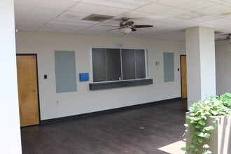 3550 University Blvd S, Jacksonville, FL à louer Photo intérieure– Image 1 sur 12