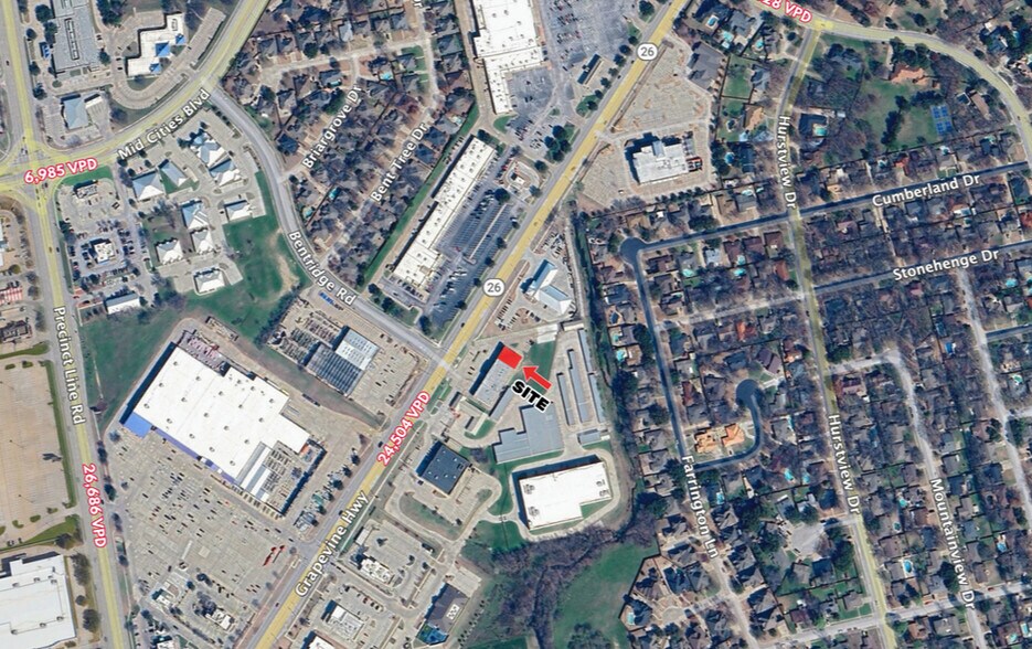 725-737 Grapevine Hwy, Hurst, TX à louer - Photo de l’immeuble – Image 3 sur 9