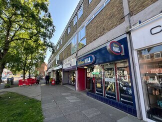 Plus de détails pour 88 High St, Banstead - Local commercial à louer