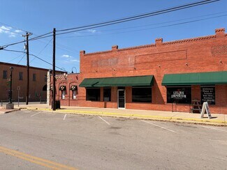 Plus de détails pour 605 E Davis St, Luling, TX - Local commercial à louer