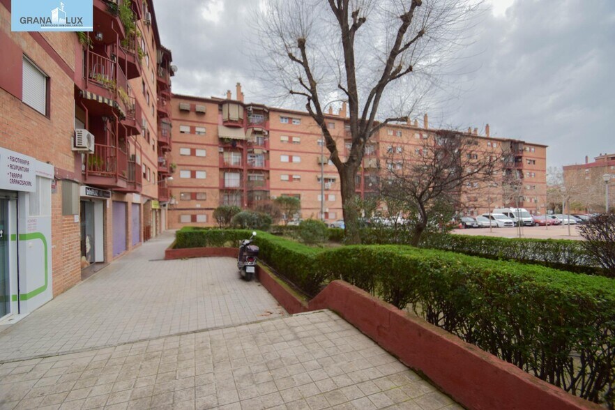 Plaza Poeta Garcilaso de la Vega, 6, Granada, Granada à vendre - Photo de l’immeuble – Image 3 sur 47