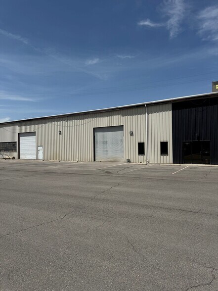 824-826 W 800 S, Salt Lake City, UT à louer - Photo de l’immeuble – Image 1 sur 15