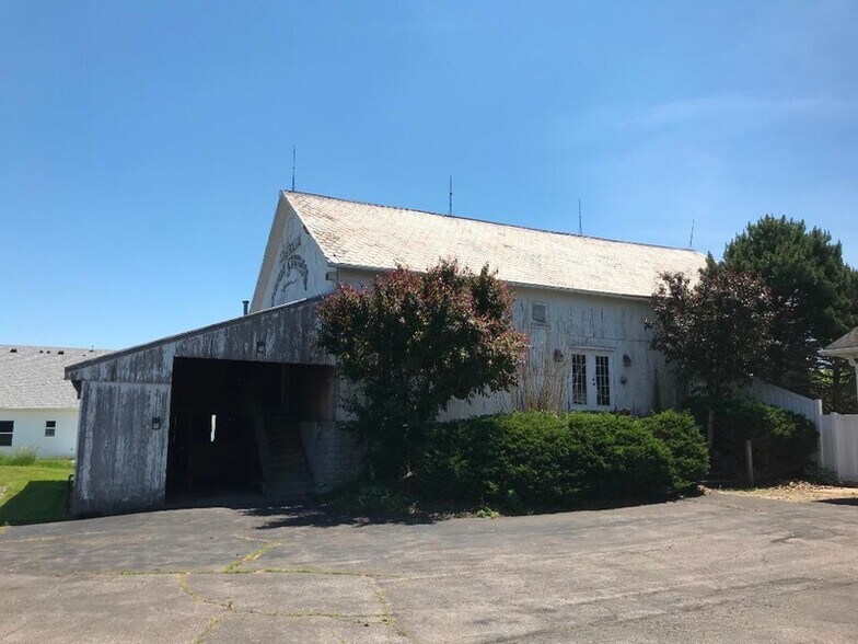 612 N Center St, LaGrange, OH à louer - Photo de l’immeuble – Image 3 sur 4