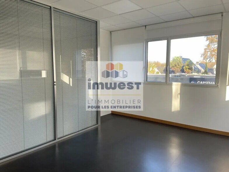Bureau dans Rennes à vendre - Photo de l’immeuble – Image 3 sur 8