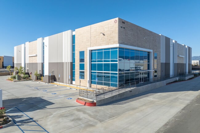 Plus de détails pour 1505 S Willow Ave, Rialto, CA - Industriel/Logistique à louer