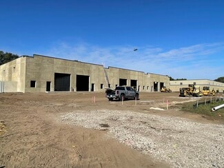 Plus de détails pour 13928 Lincoln NE st, Ham Lake, MN - Industriel/Logistique à louer