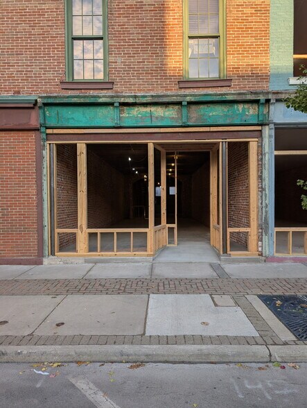 12 S Market St, Troy, OH à louer - Photo de l’immeuble – Image 2 sur 25