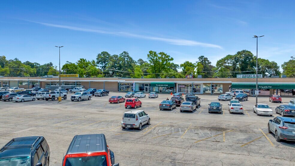500 S Chestnut St, Lufkin, TX à louer - Photo principale – Image 1 sur 3