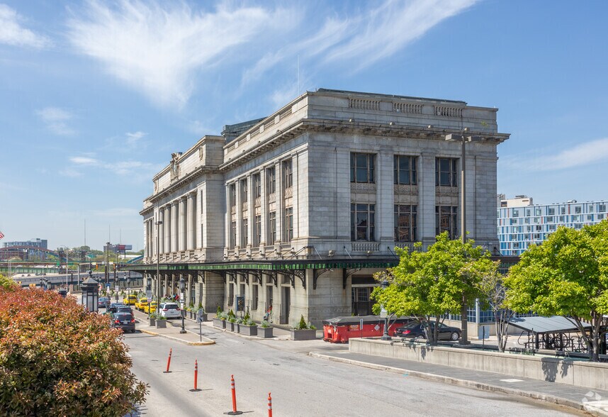 1500 N Charles St, Baltimore, MD à louer - Photo de l’immeuble – Image 2 sur 4