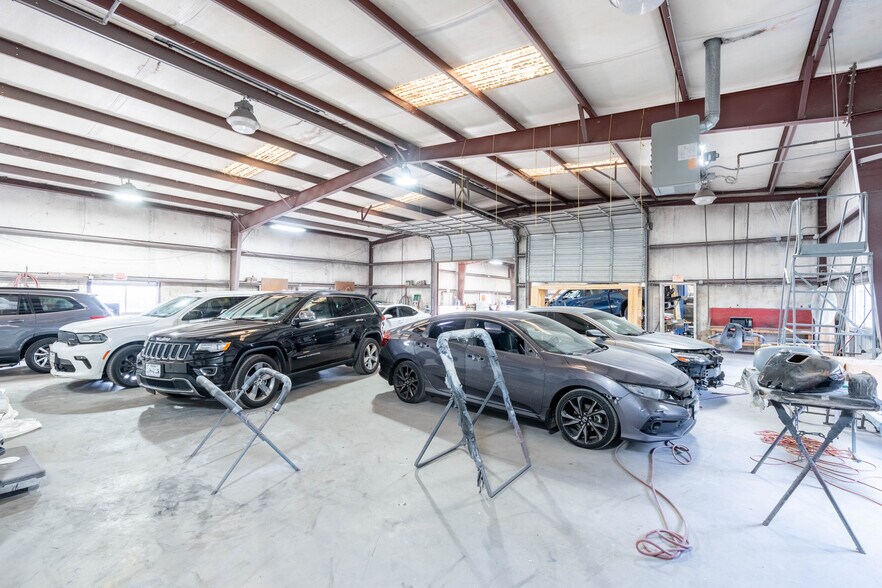 1203 W Oak St, Palestine, TX à vendre - Photo de l’immeuble – Image 2 sur 14