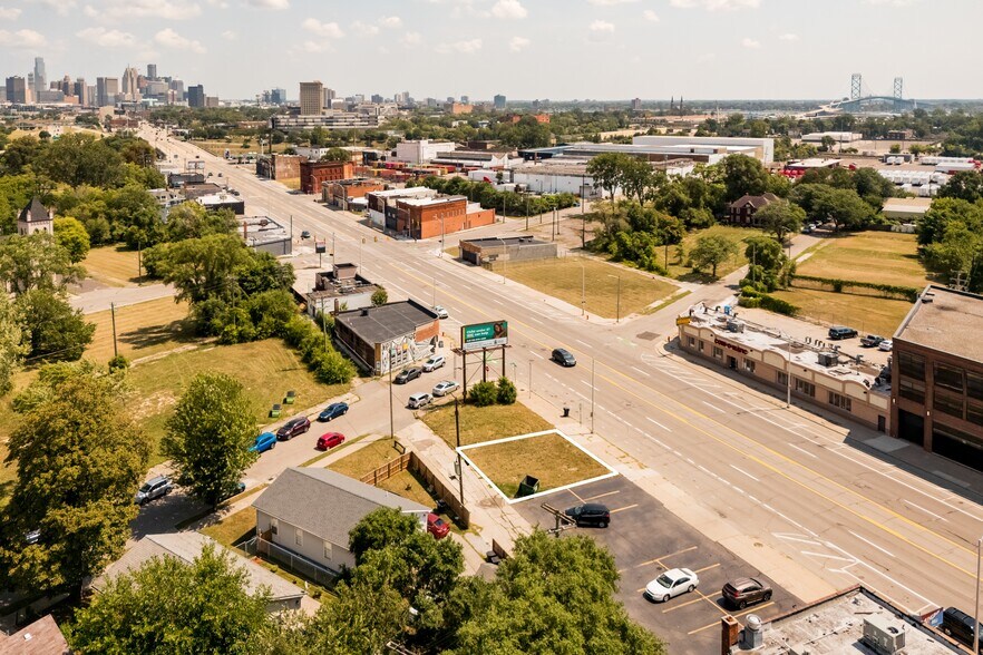 3620 Michigan ave, Detroit, MI à vendre - Photo principale – Image 1 sur 7
