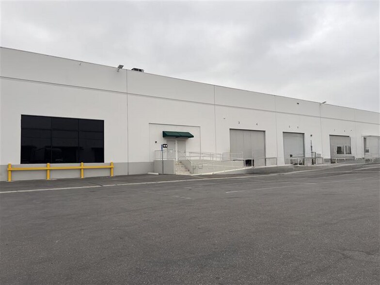 700-710 Union St, Montebello, CA à louer - Photo de l’immeuble – Image 1 sur 3
