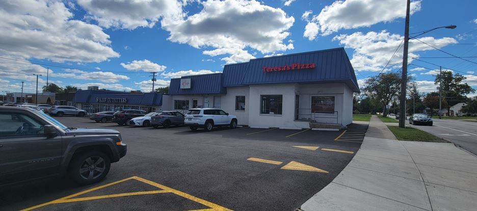 6010-6020 Mayfield Rd, Mayfield Heights, OH à louer - Photo de l’immeuble – Image 2 sur 4