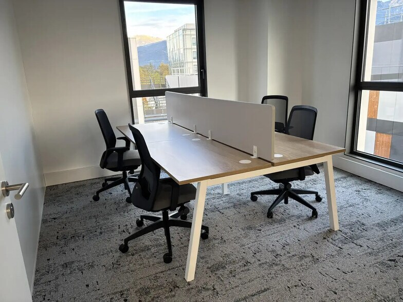 15 Chemin De Malacher, Meylan à louer - Photo intérieure – Image 3 sur 14