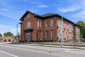 Plus de détails pour 387 Broad St, Central Falls, RI - Logement à vendre