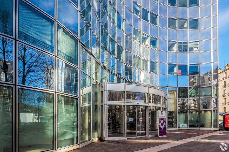 Bureau dans Levallois-Perret à louer - Photo de l’immeuble – Image 2 sur 6