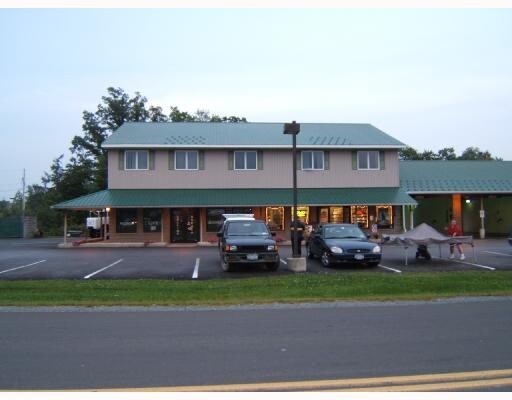 29 Boniface Dr, Pine Bush, NY à louer - Photo de l’immeuble – Image 3 sur 10