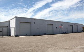 Plus de détails pour 2700 23rd St N, Saint Petersburg, FL - Industriel/Logistique à louer