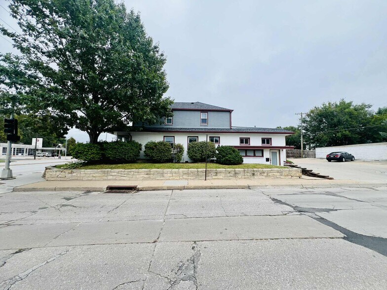 5519 Northwest Radial Hwy, Omaha, NE à vendre - Photo de l’immeuble – Image 2 sur 29