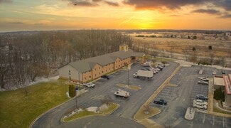 Plus de détails pour 3005 John Howell Dr, Valparaiso, IN - Hôtellerie à vendre