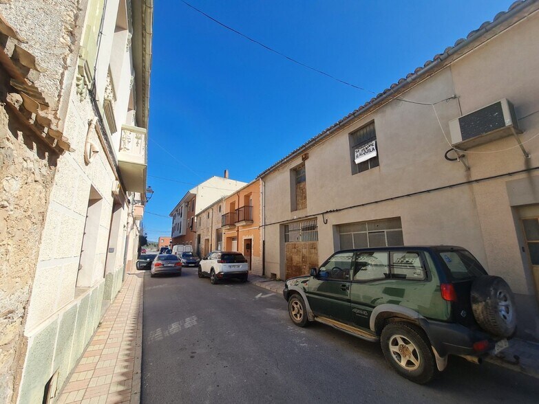 Local commercial dans Alicante à vendre - Photo de l’immeuble – Image 2 sur 2