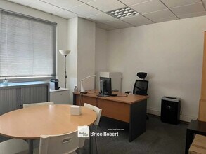 Local d'activités dans Dagneux à vendre Photo intérieure– Image 2 sur 2