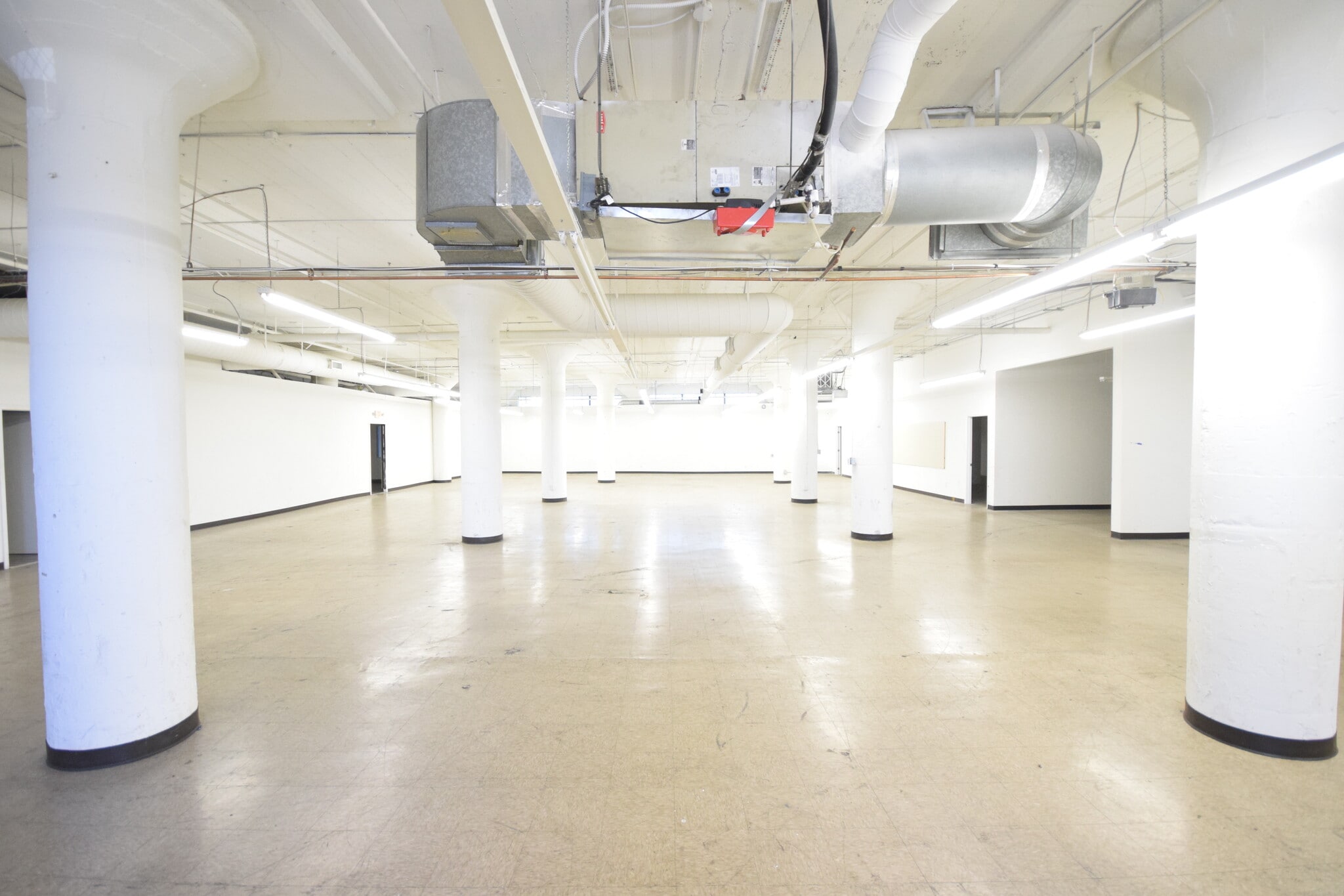 2155 E 7th St, Los Angeles, CA à louer Photo intérieure– Image 1 sur 7