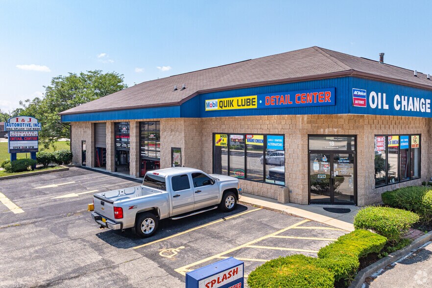 18 W Merchants Dr, Montgomery, IL à vendre - Photo de l’immeuble – Image 2 sur 21