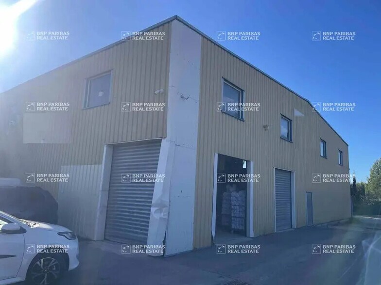 Industriel/Logistique dans Velaux à louer - Photo de l’immeuble – Image 2 sur 12