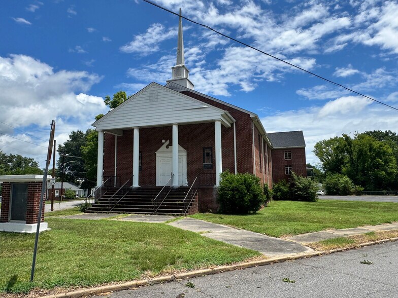 200 Moir St, Eden, NC à vendre - Photo de l’immeuble – Image 2 sur 10