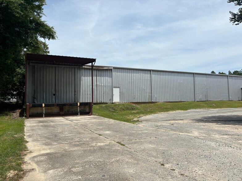 106 Zetterower Rd, Statesboro, GA à louer - Photo de l’immeuble – Image 2 sur 2