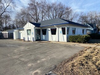 Plus de détails pour 505 W Murdock Ave, Oshkosh, WI - Local commercial à louer