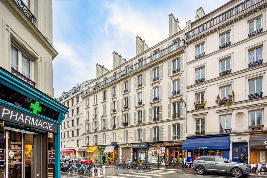 Local commercial dans Paris à louer - Photo principale – Image 1 sur 10