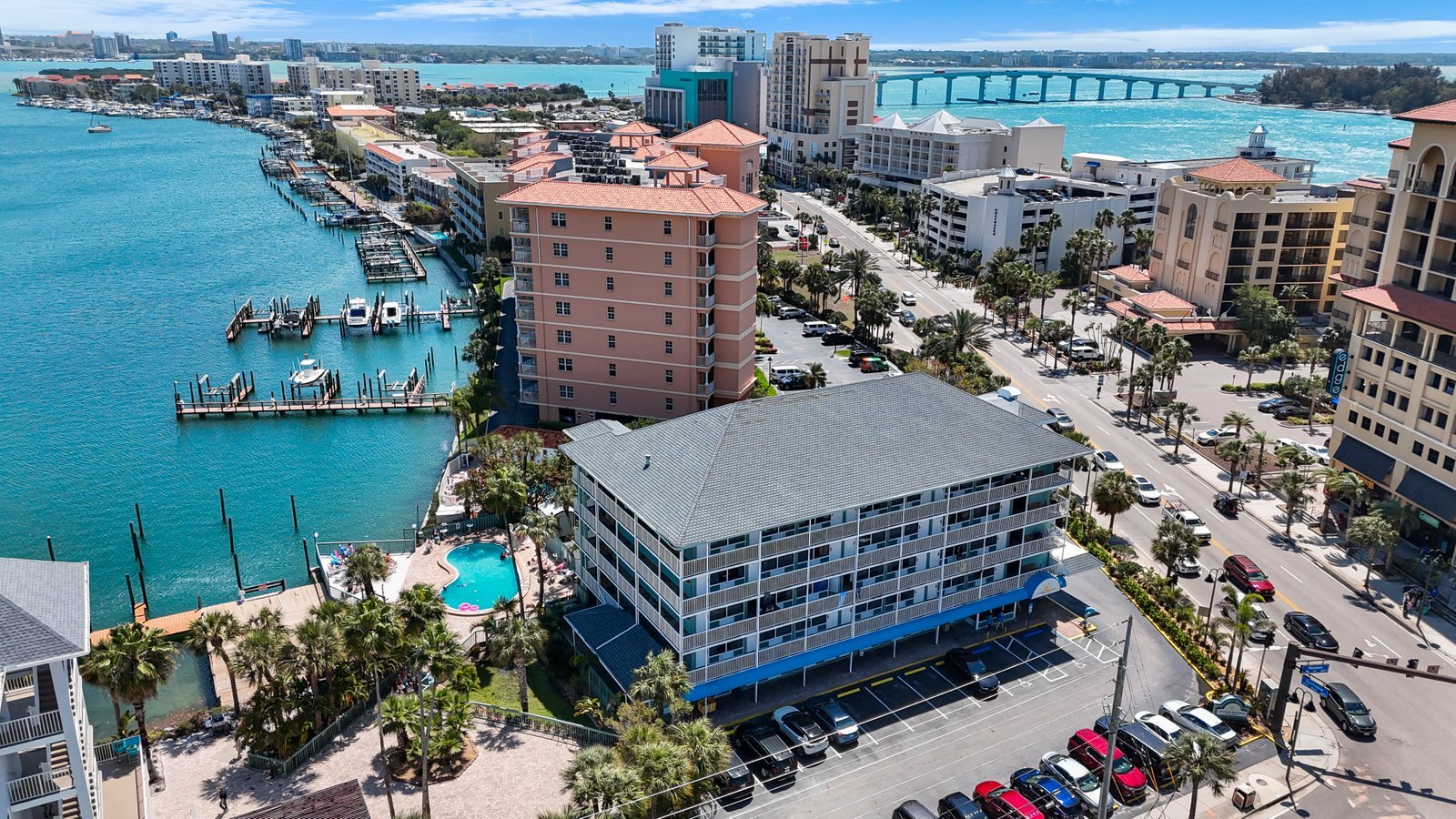 504 S Gulfview Blvd, Clearwater Beach, FL à vendre Photo principale– Image 1 sur 24