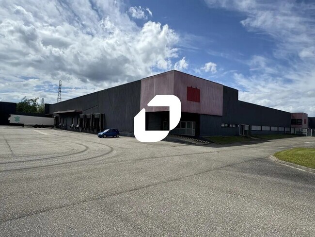 Plus de détails pour Bureau, Industriel/Logistique à louer