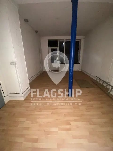 Plus de détails pour Local commercial à louer