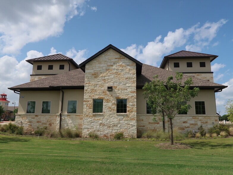 1675 North Tarrant Pky, Keller, TX à louer - Photo de l’immeuble – Image 3 sur 3