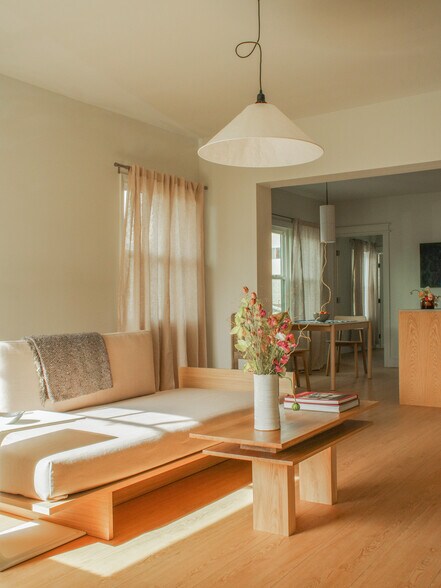 1807 Montana St, Los Angeles, CA à vendre - Photo intérieure – Image 3 sur 33