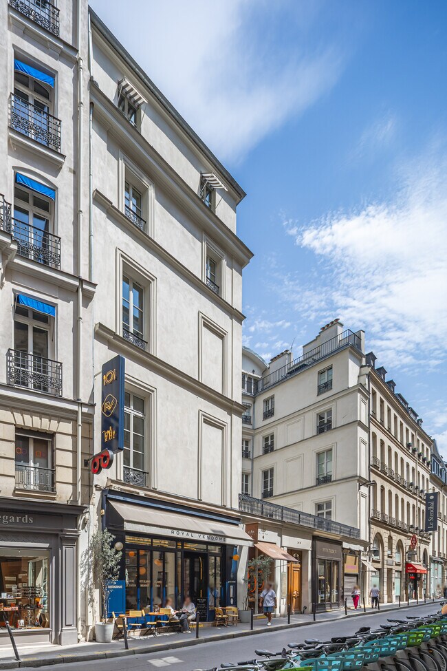 Plus de détails pour 26 Rue Danielle Casanova, Paris - Bureau à louer